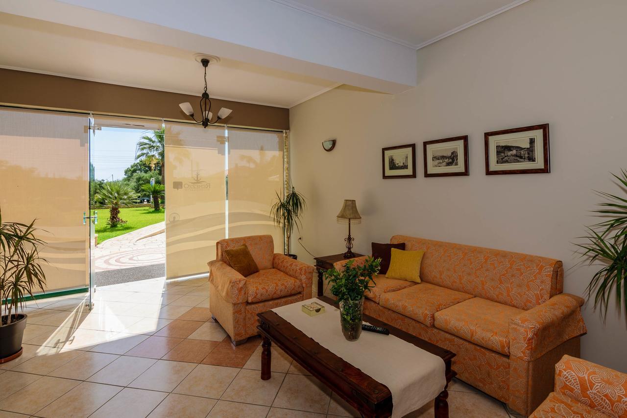 Remezzo Studios & Apartments Amoudi Exterior photo